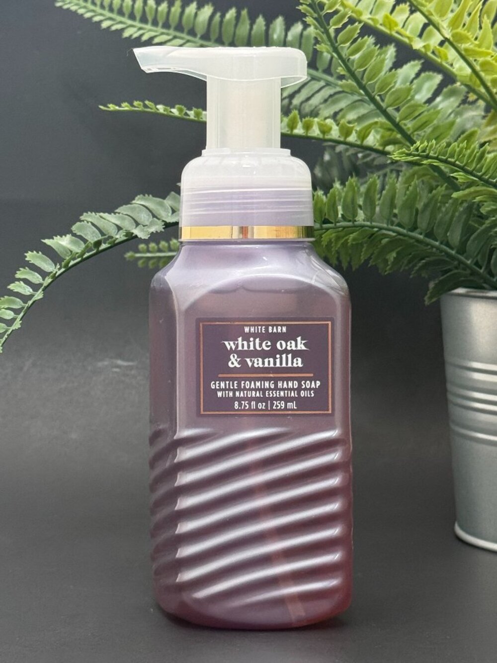 Bath & Body Works BBW White Barn White Oak & Vanilla Gentle Foaming Hand Soap